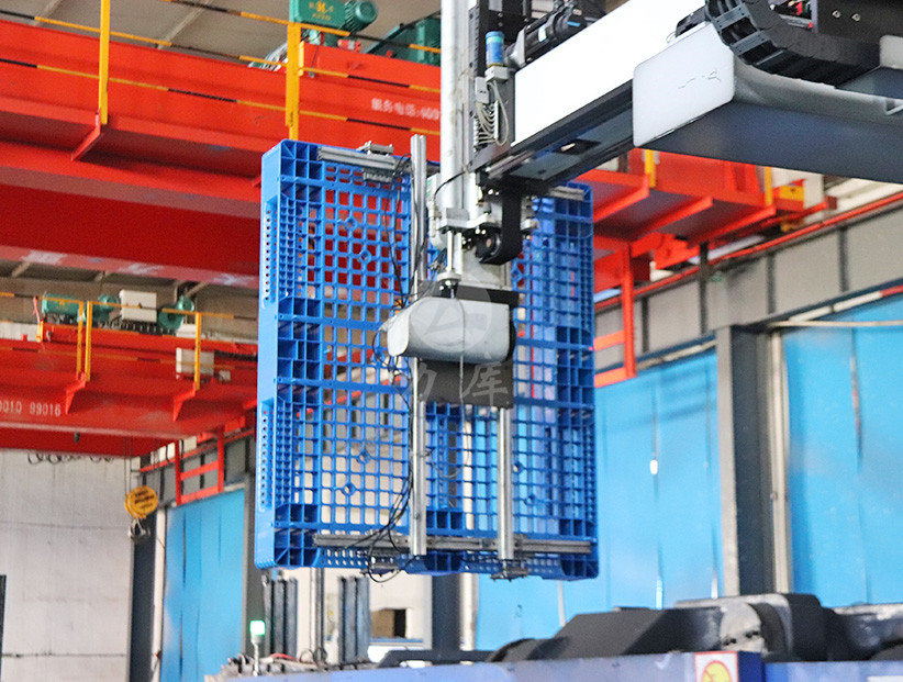 注塑托（tuō）盤生產（chǎn）車間（jiān）